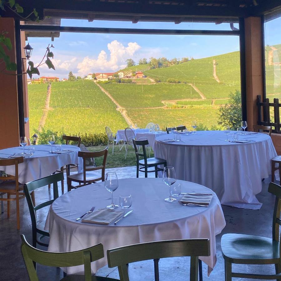 Panoramic Villa Garassino - Country Rooms And Fine Restaurant Treiso Ngoại thất bức ảnh