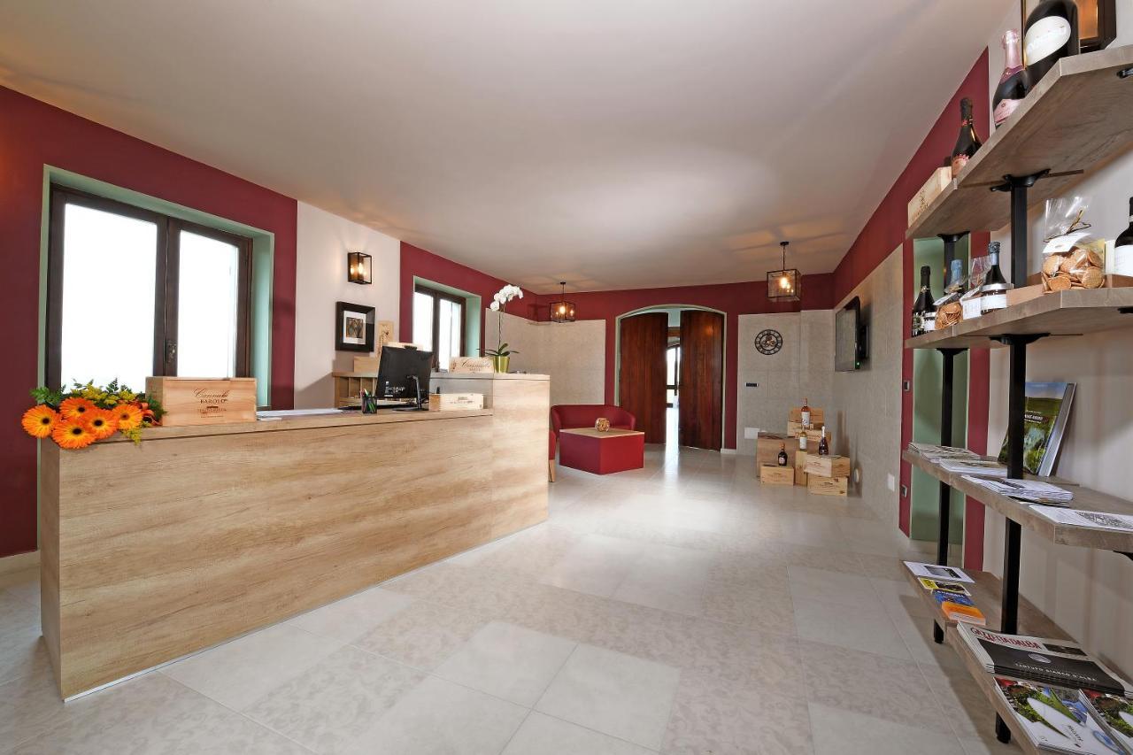 Panoramic Villa Garassino - Country Rooms And Fine Restaurant Treiso Ngoại thất bức ảnh
